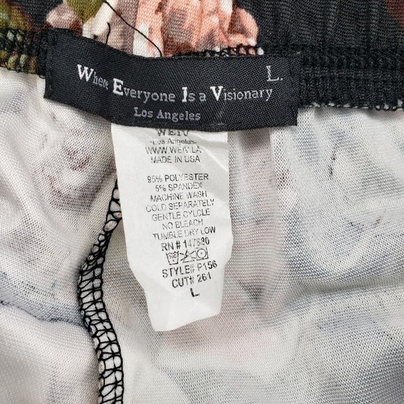 WEIV Where Everyone Is A visionary Floral Track Suit Large - Picture 11 of 11